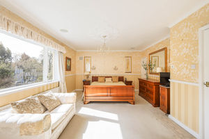 Photo 13- click for photo gallery